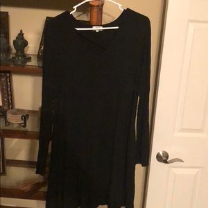 Piko dress, criss cross front